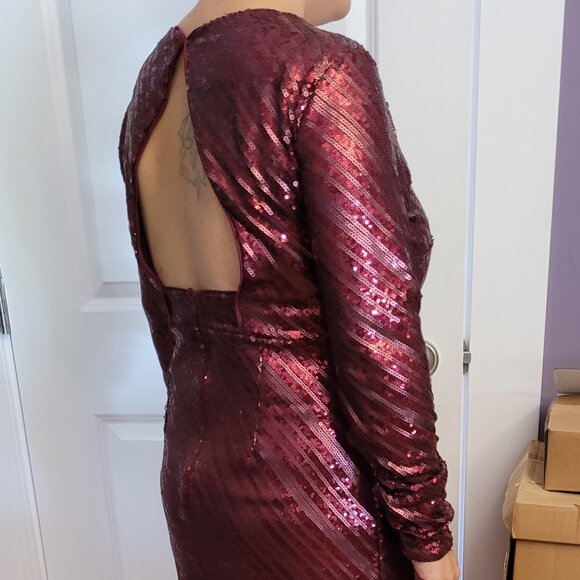 Sparkly Burgundy Christmas Dress - Picture 3 of 4